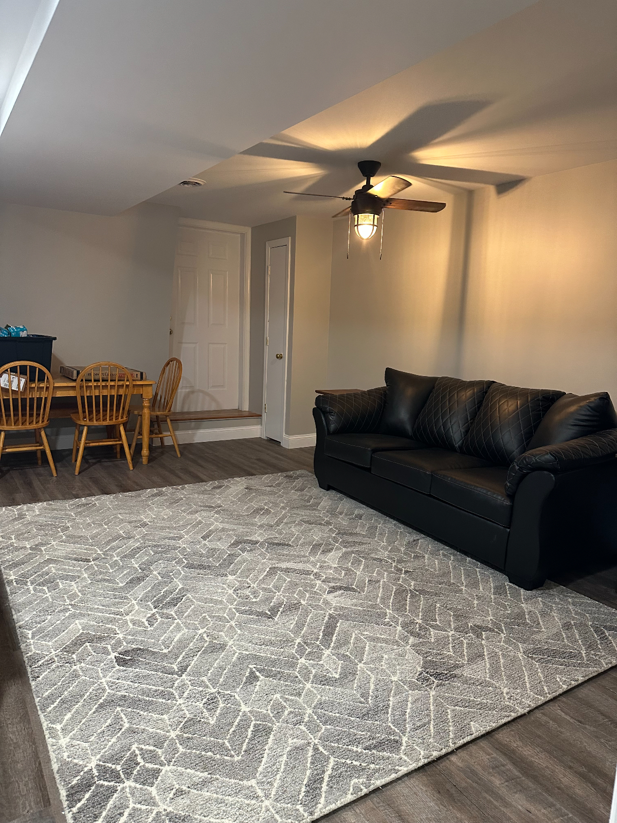 Cozy Apartments Awaits - Photo 5