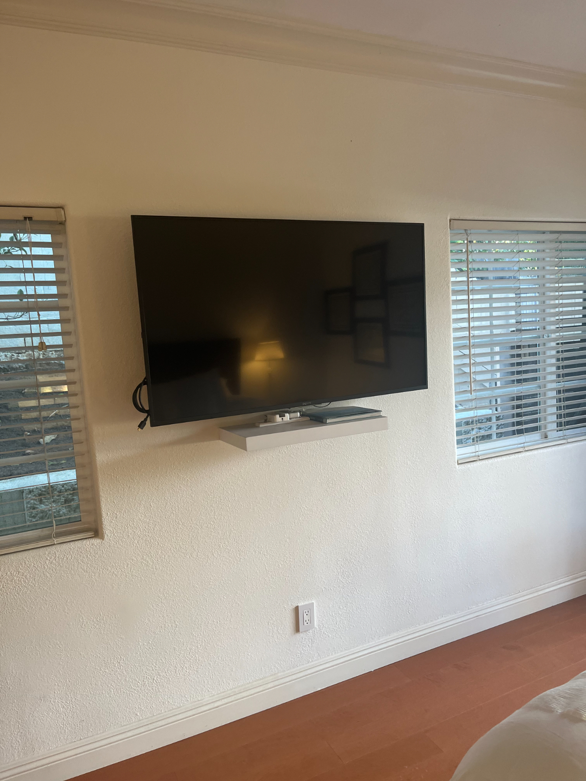 Carlsbad upgraded studio walking distance to beach and village - Photo 6