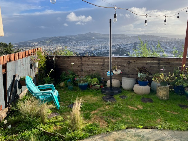 Garden Studio with a view, natural light, with parking, close to transportation in SF - Photo 3