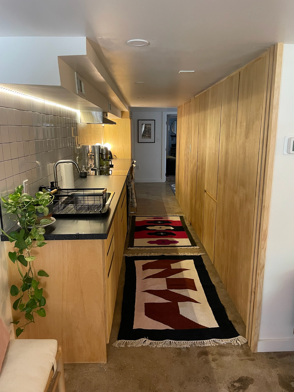 Modern 1BR apartment in historic DC row home - Photo 1