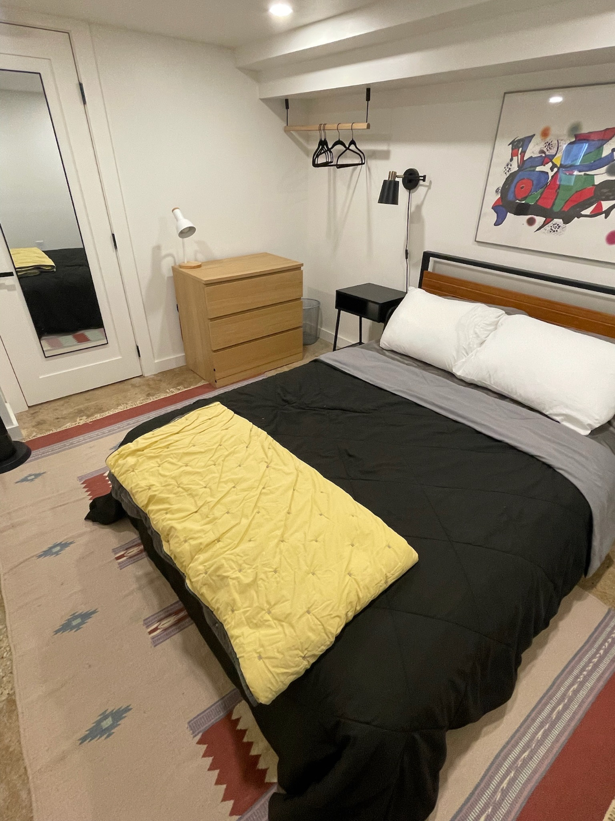 Modern 1BR apartment in historic DC row home - Photo 8