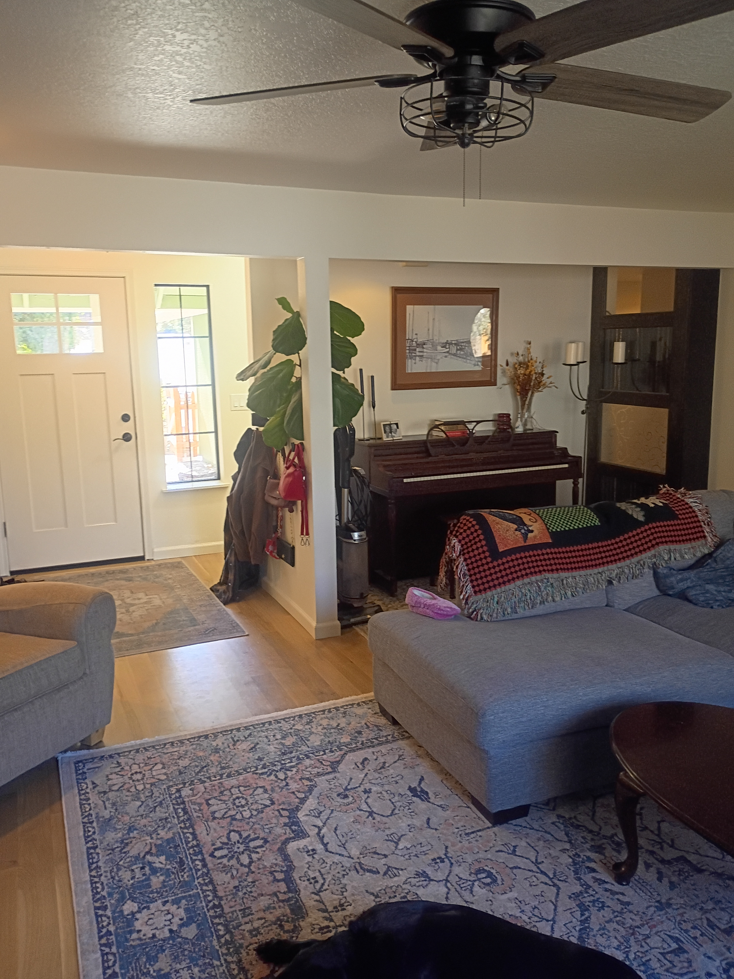 Fully fenced in house with sleeping for 8, all inclusive - Photo 2