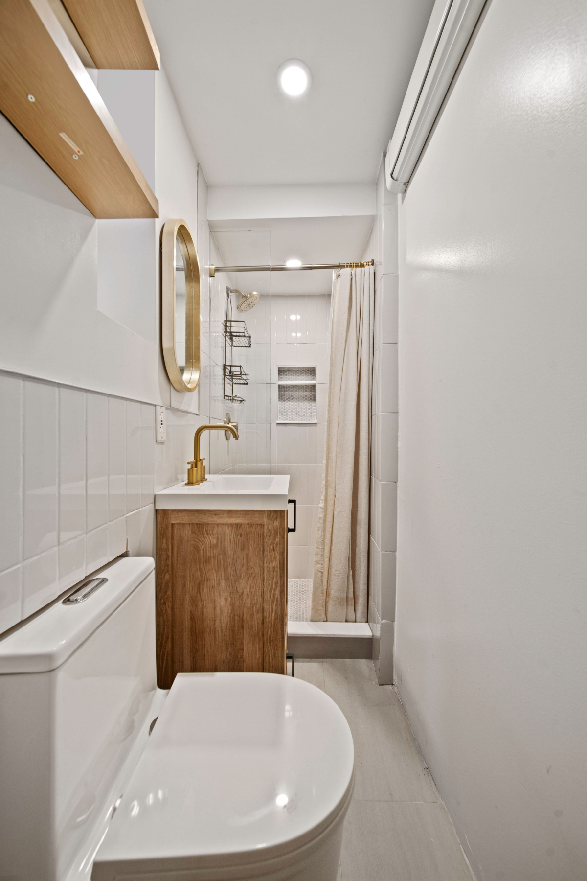 Spacious Newly Renovated Studio Apt - Photo 6