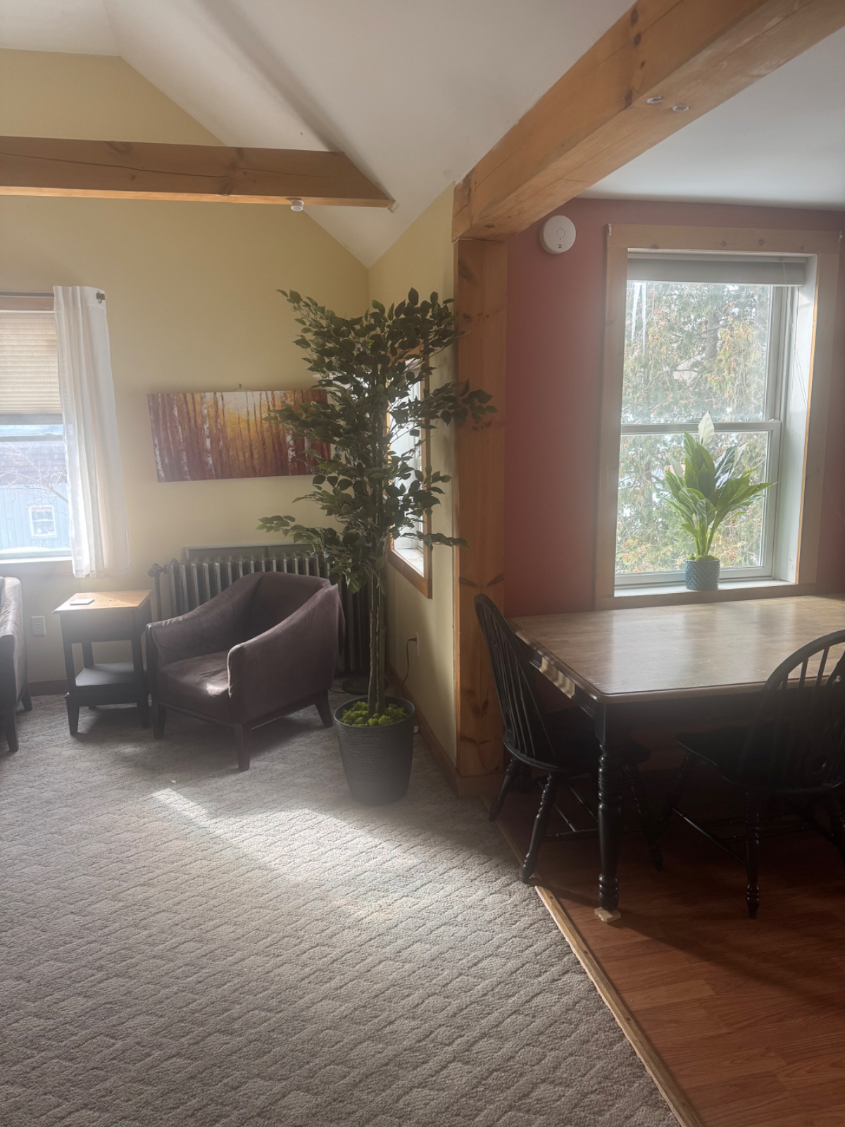 Easy access to work and relaxation - Photo 6