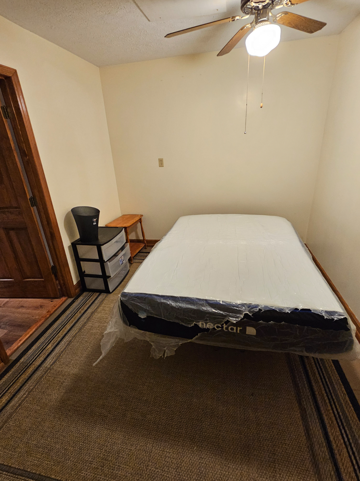 Ground level efficiency apartment - Photo 5
