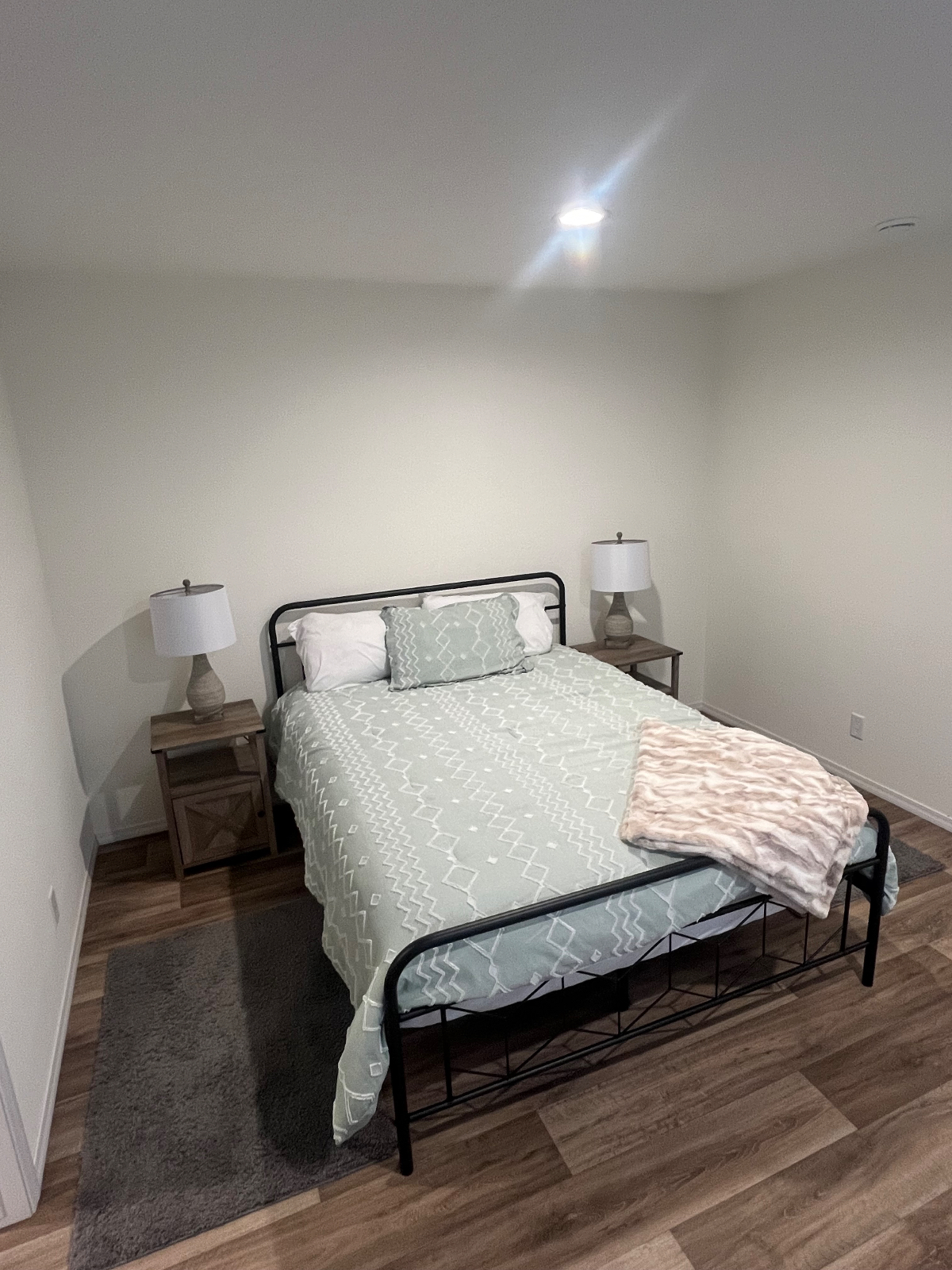 Charming 3 Bed 2 Bath in Douglas - Photo 5