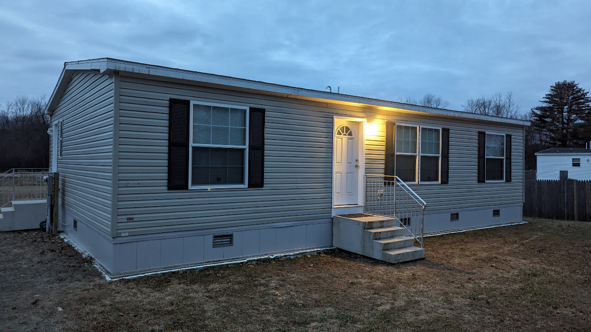 Private en suite in Vernon, VT - 15 minutes to hospital - Photo 12