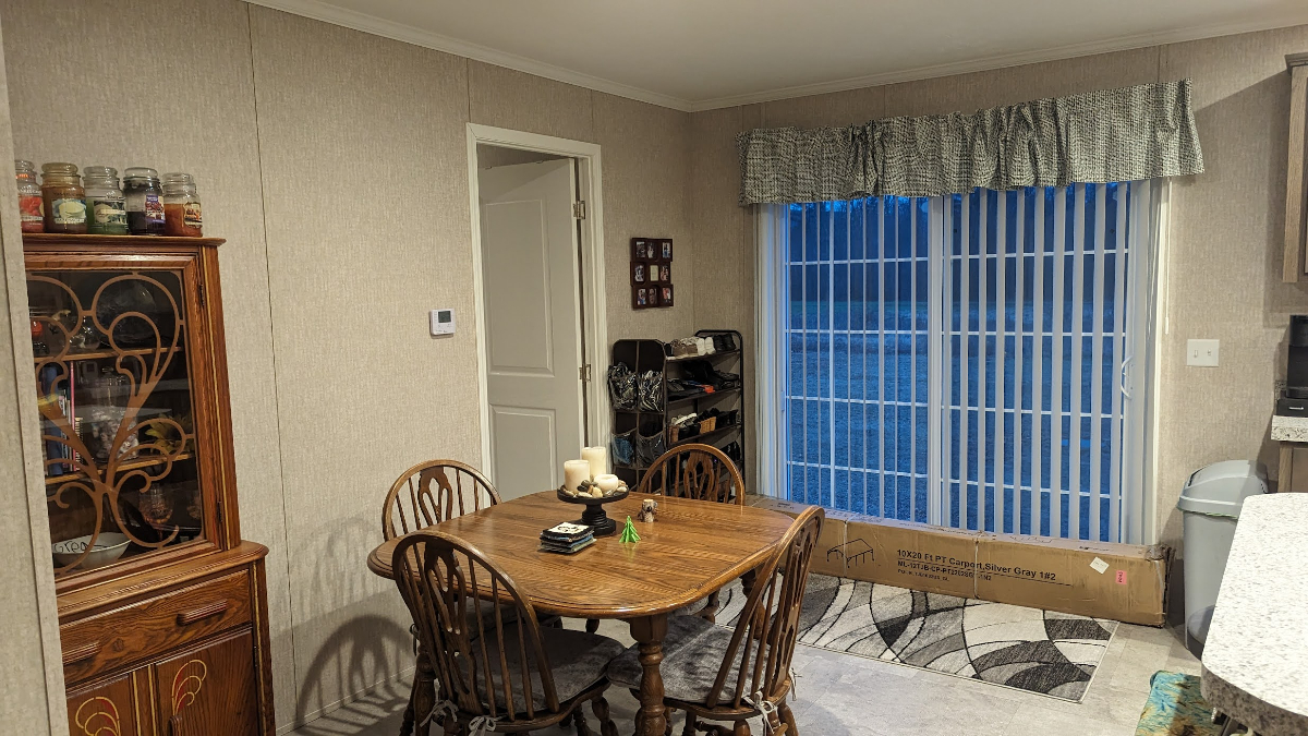 Private en suite in Vernon, VT - 15 minutes to hospital - Photo 10