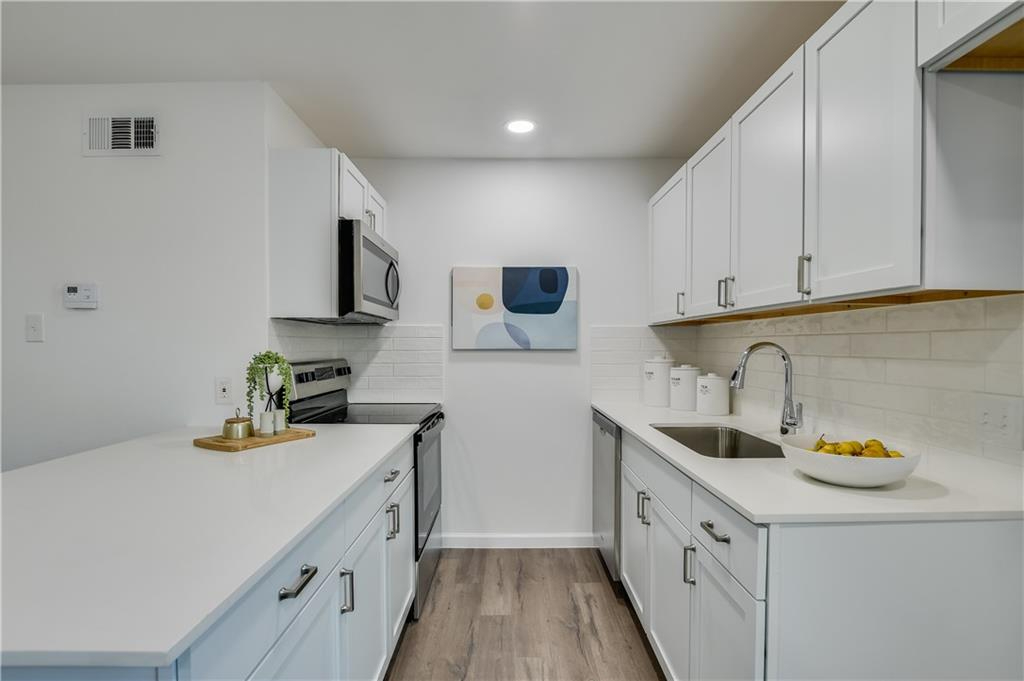 Downtown adjacent Rosedale Gem in the Heart of Austin - Photo 3