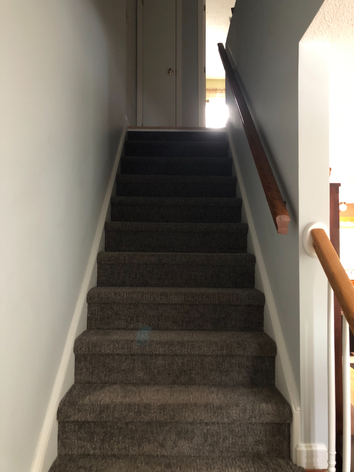 Charming Room in Colchester Home, 5 miles to UVMMC, Modern Amenities, Convenient Location - Photo 8