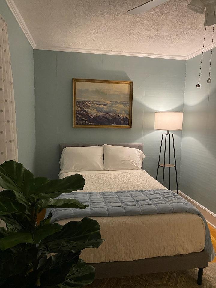 Cozy Home Away From Home - Photo 4