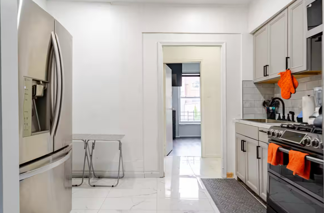 Private Beautiful 1 bedroom Brownstone apartment in the heart of Bedford Stuyvesant - Photo 7