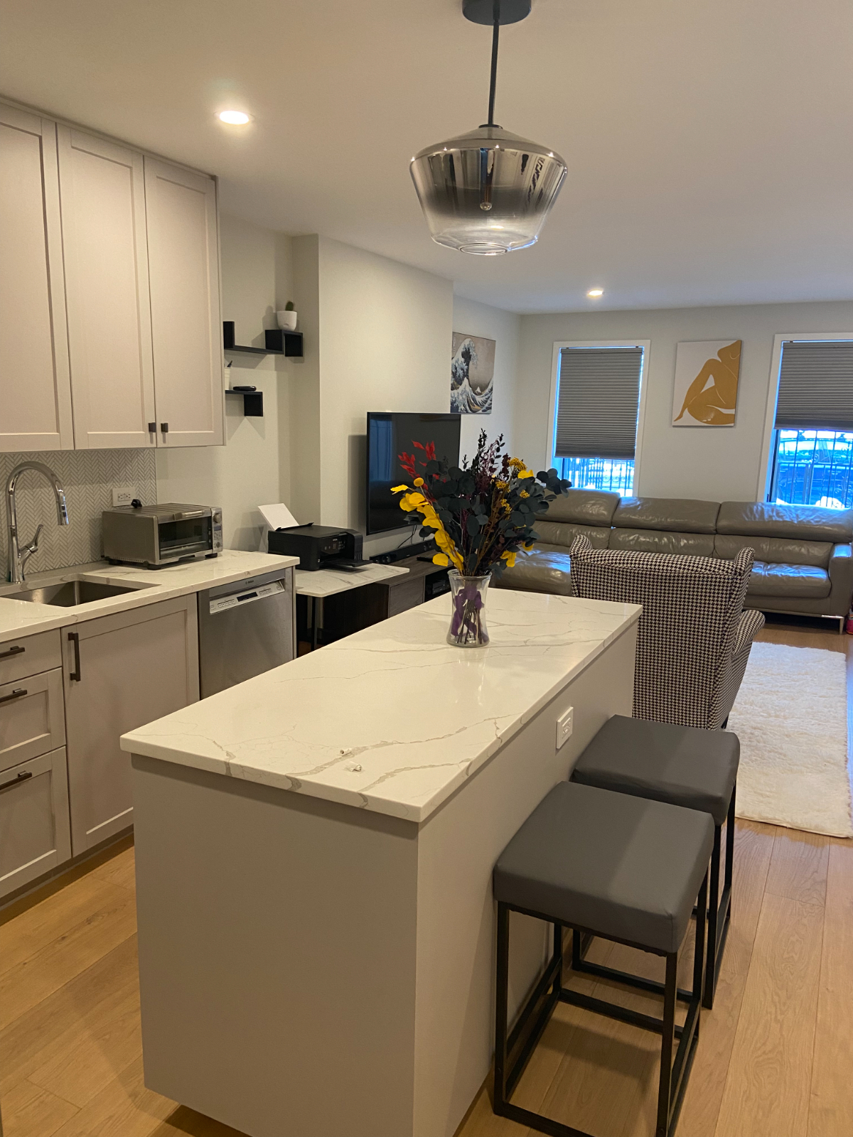 Luxury Park Slope 1BR & 1 Office, a 2 minute walk from New York-Presbyterian Brooklyn Methodist Hosp - Photo 2