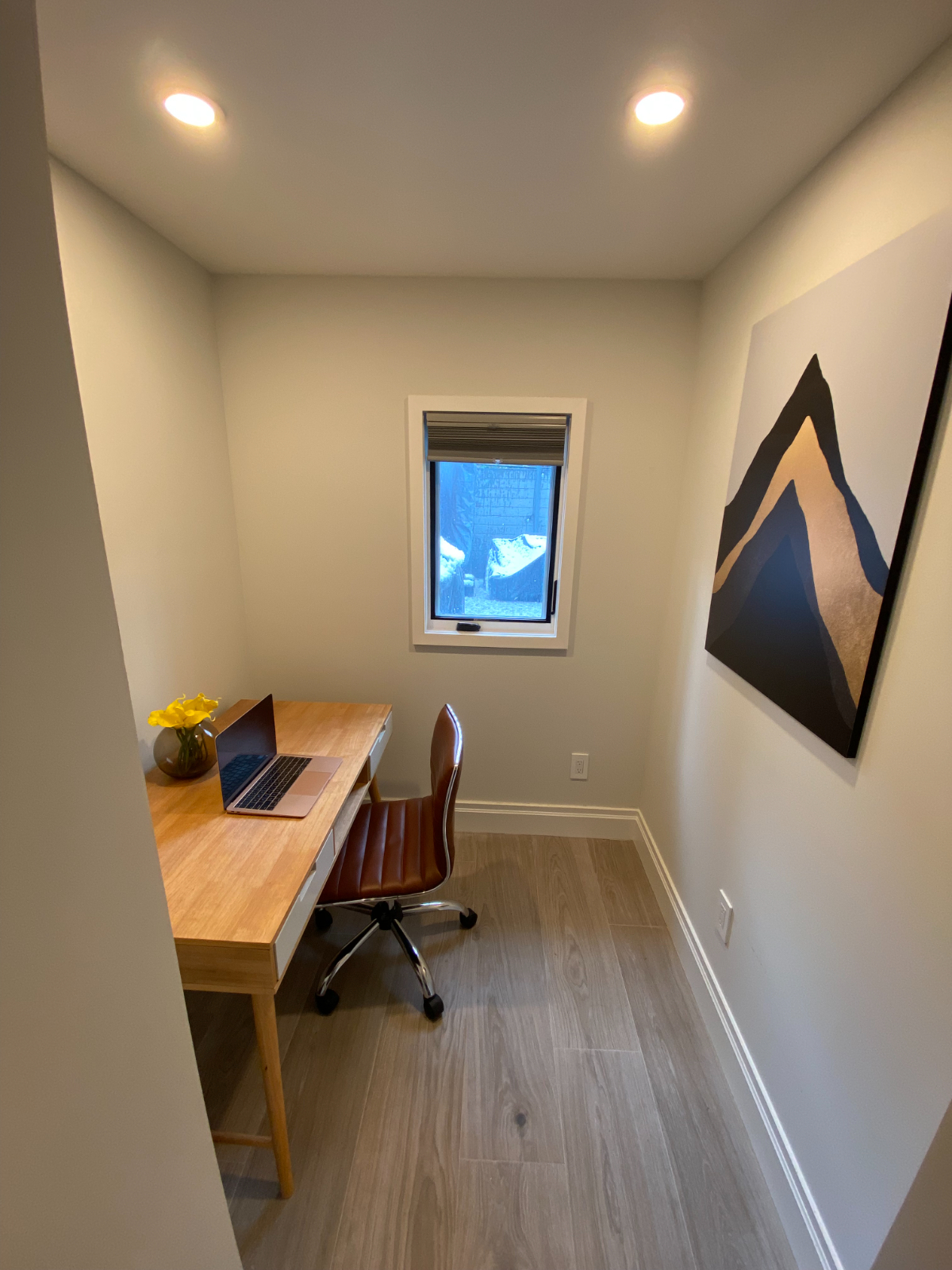 Luxury Park Slope 1BR & 1 Office, a 2 minute walk from New York-Presbyterian Brooklyn Methodist Hosp - Photo 5