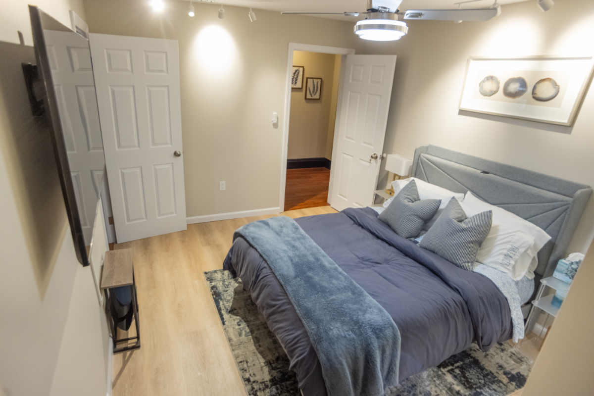 Lees Brooklyn Townhome w/Backyard & Close Metro - Photo 7