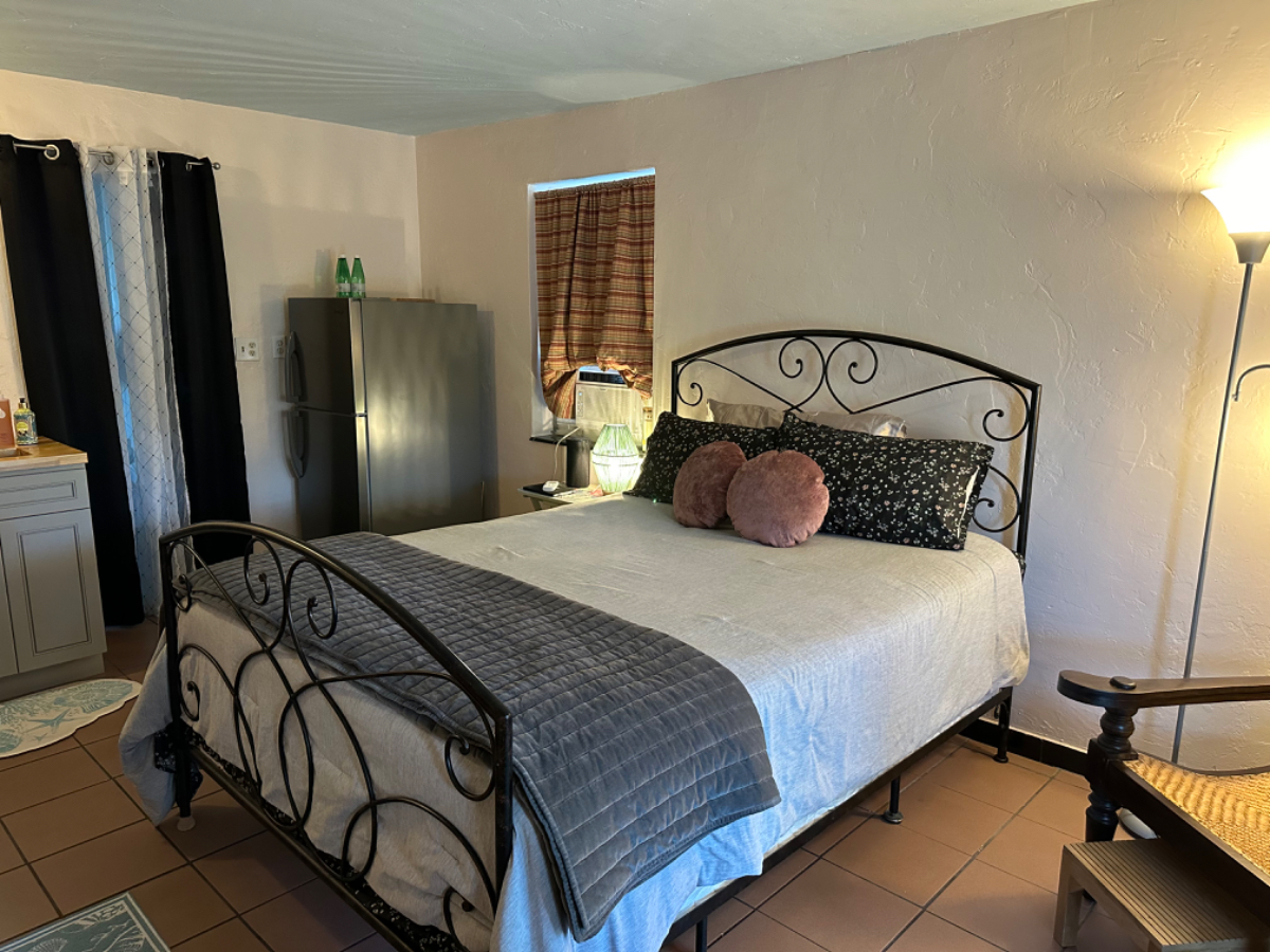 Beach Bungalow - Photo 6