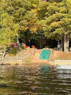 Cozy cottage on the water - Photo 9