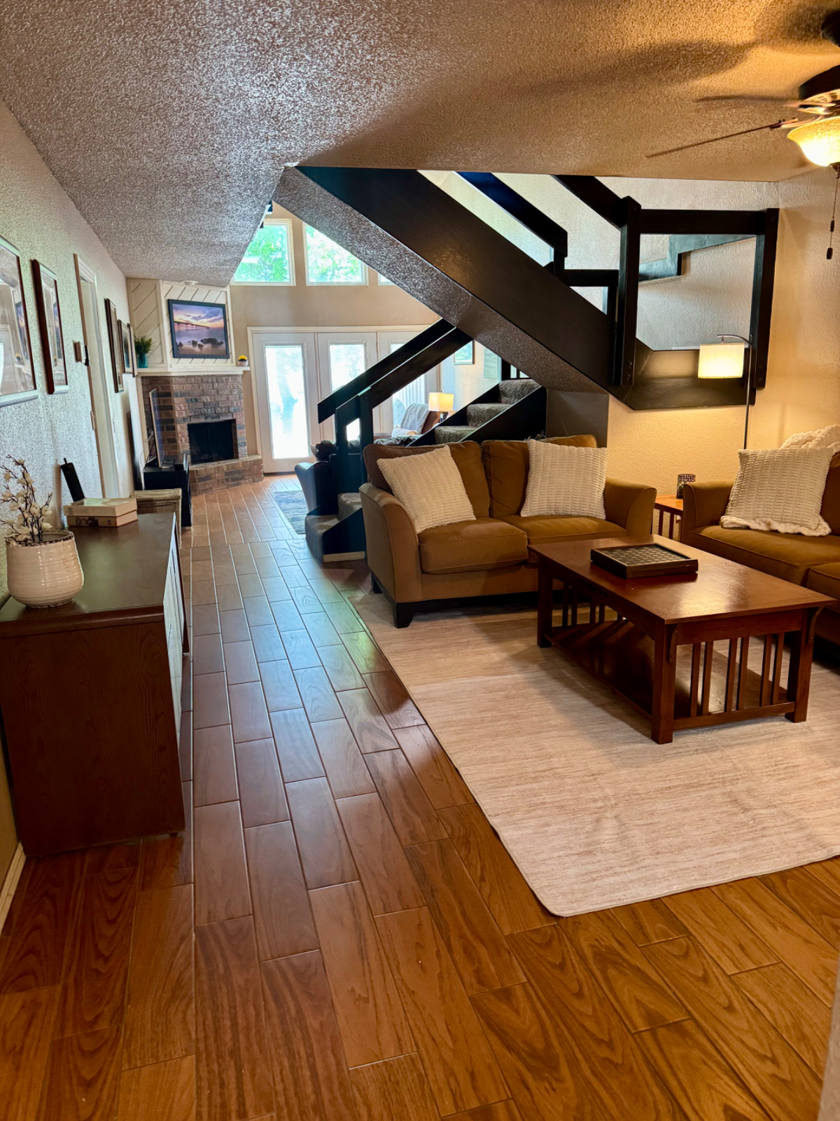 Metro Lake Retreat - Country Comfort with City Access - Photo 10