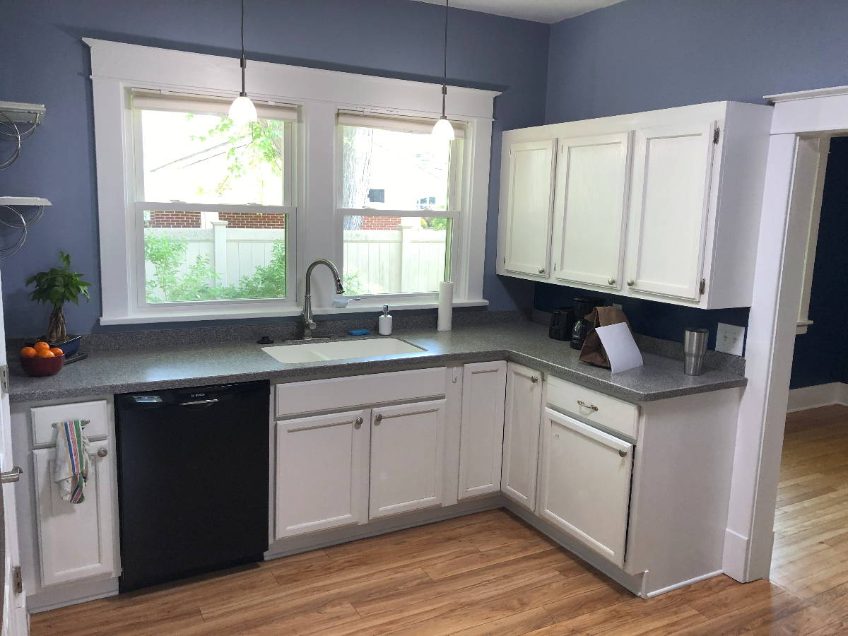 Snug Craftsman - Newly Renovated in Capital District NY - Photo 3