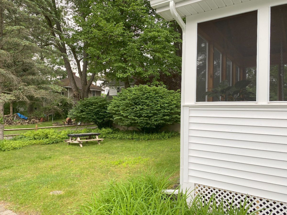 Snug Craftsman - Newly Renovated in Capital District NY - Photo 5