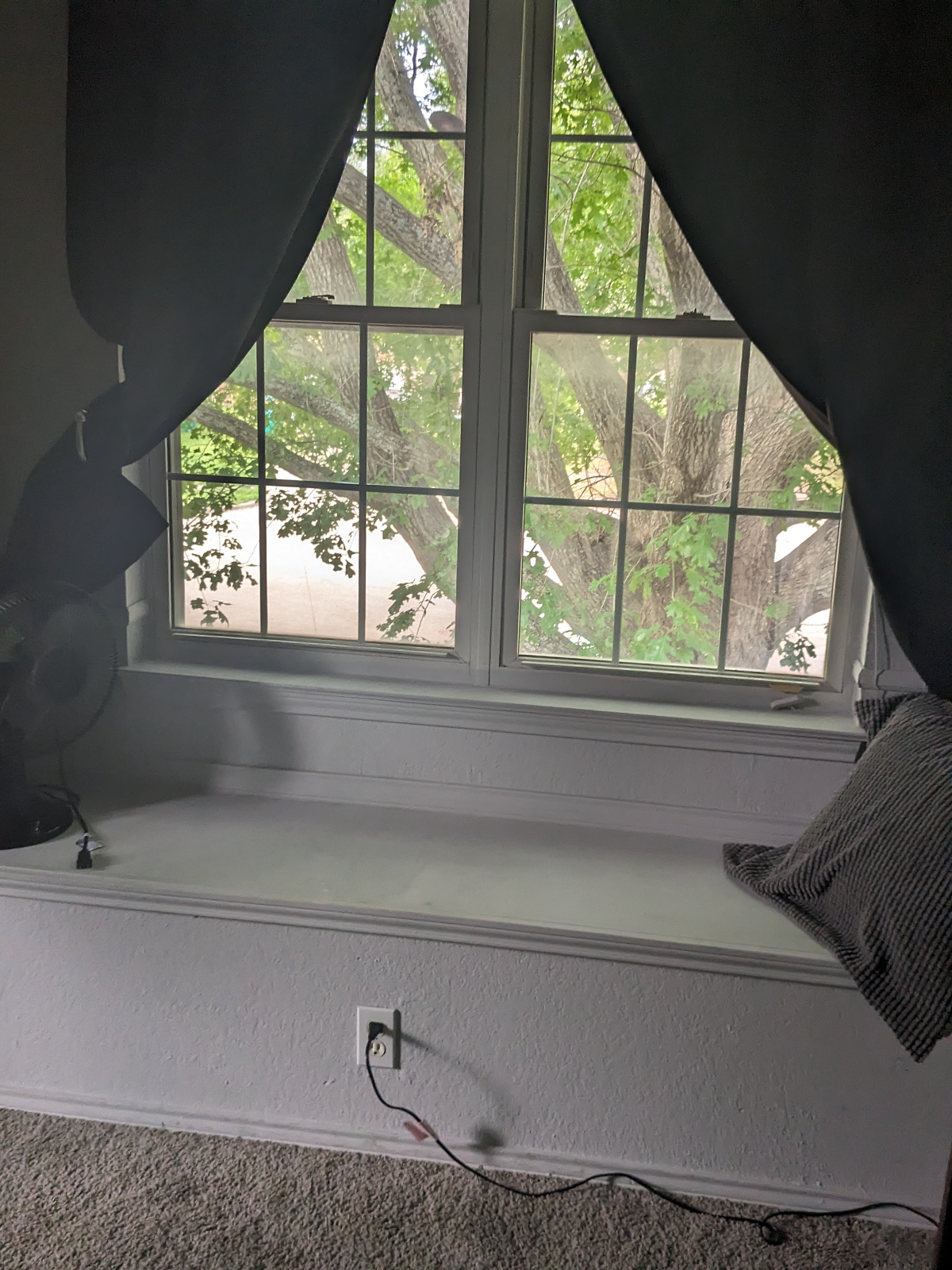 Private room with kitchenette available Nov 1st. 2026 - Photo 8
