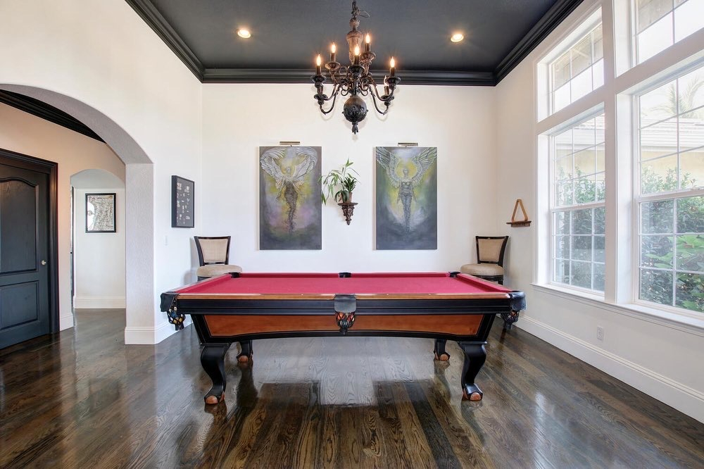 5 Acre Gold Country Estate & Regenerative Farm with pool, hot tub, sauna & sport court - Photo 2