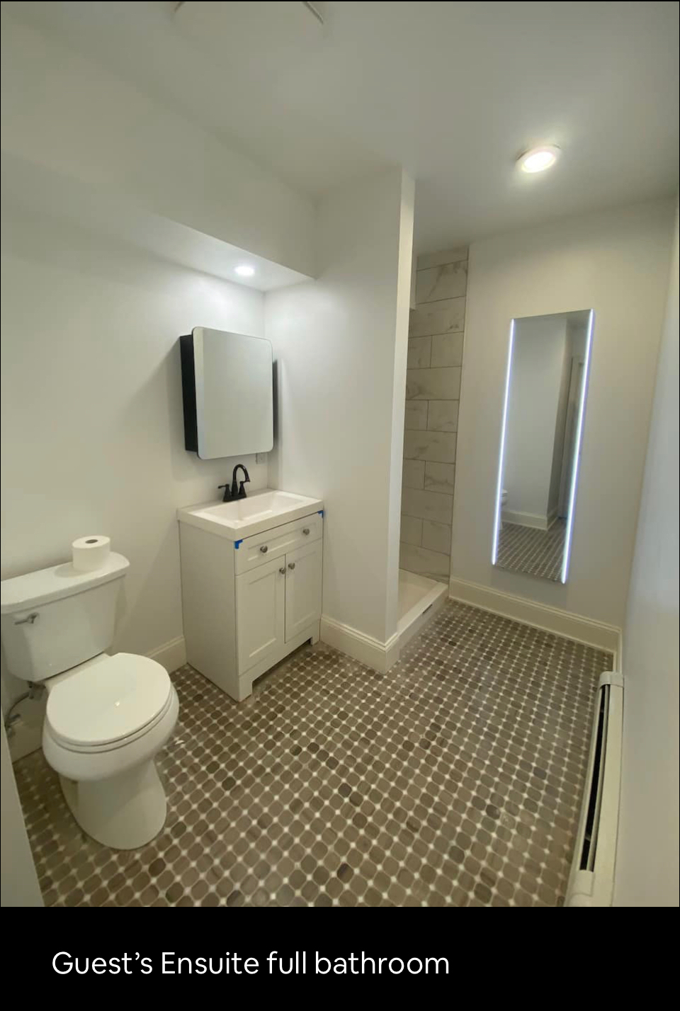 Furnished 3BR/2BA w/ Private Balcony & City Views | Walk to Capitol, Near Albany Med - Photo 12