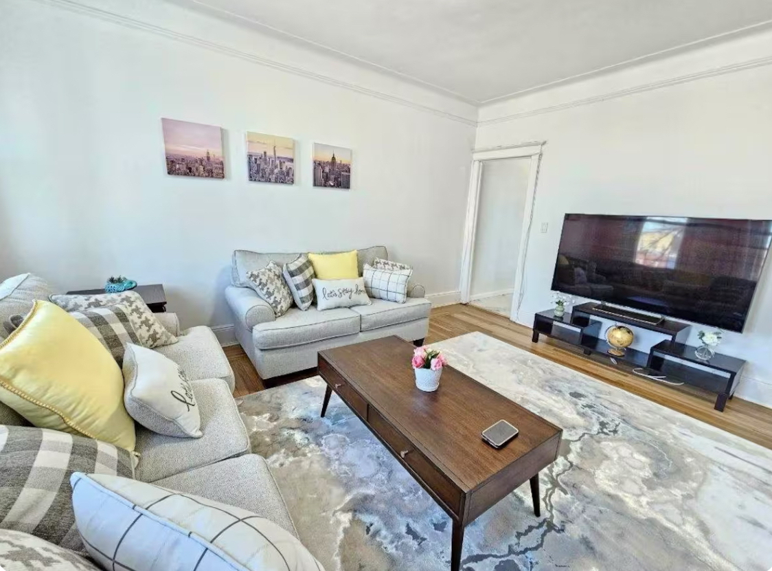 Brand new luxury 2 bedroom apt in Astoria - Photo 5