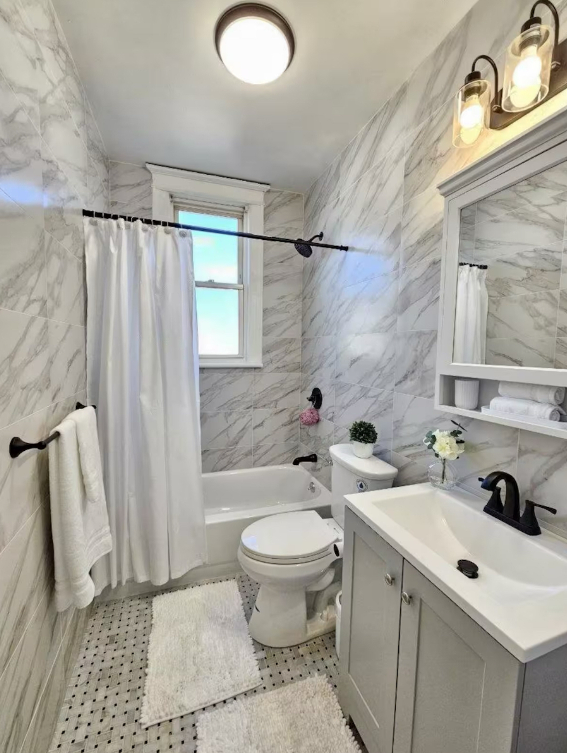 Brand new luxury 2 bedroom apt in Astoria - Photo 10