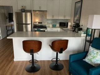 Stylish 2nd Story 1BR Condo with Private Garage and Balcony in San Diego - Photo 5