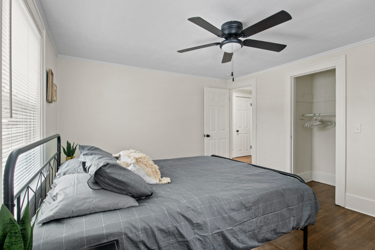 Charming 3-Bedroom House in Rochester, NY - A Cozy Retreat with Perfect Location - Photo 8