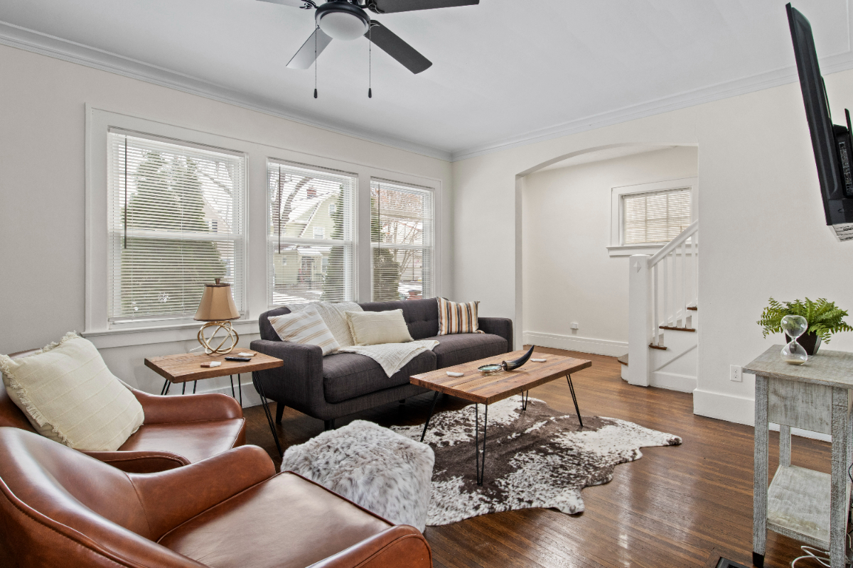 Charming 3-Bedroom House in Rochester, NY - A Cozy Retreat with Perfect Location - Photo 5
