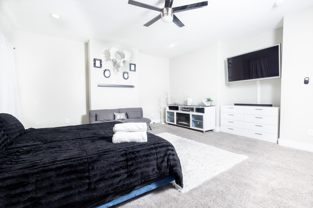 Room for rent in Medical District. City views - Photo 3