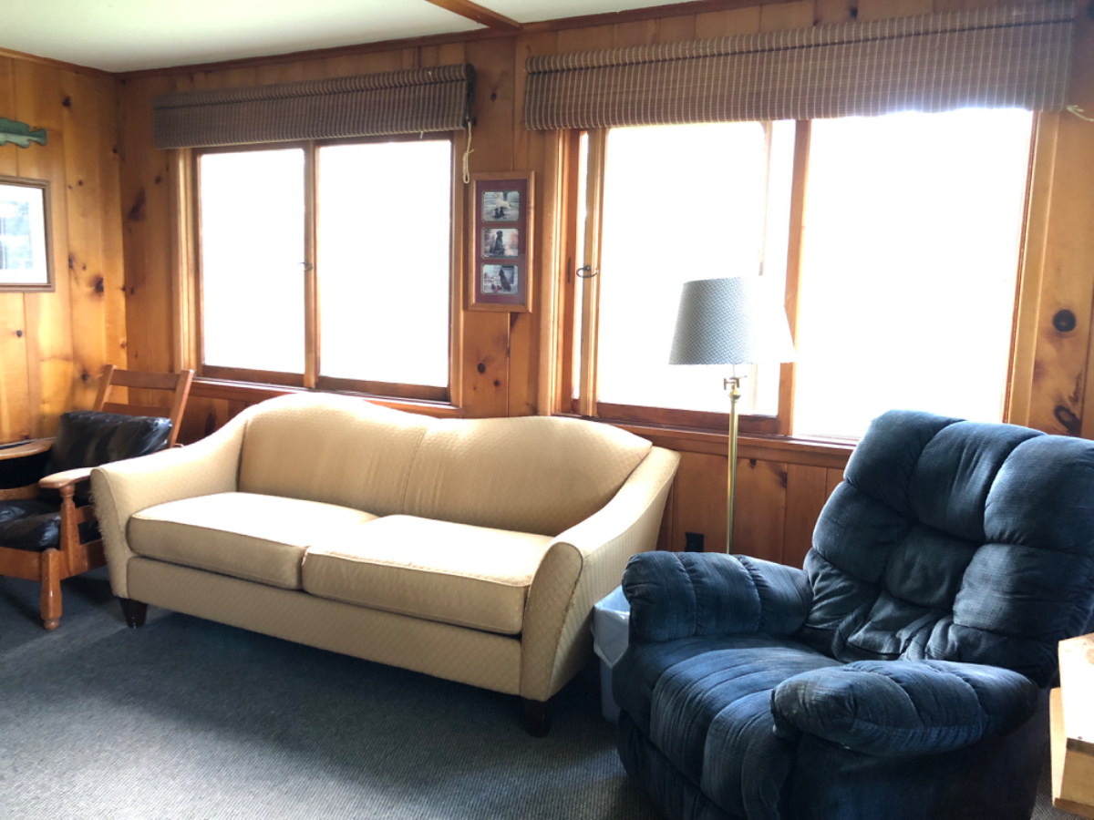 Furnished 2 Bedroom Cottage - Photo 6