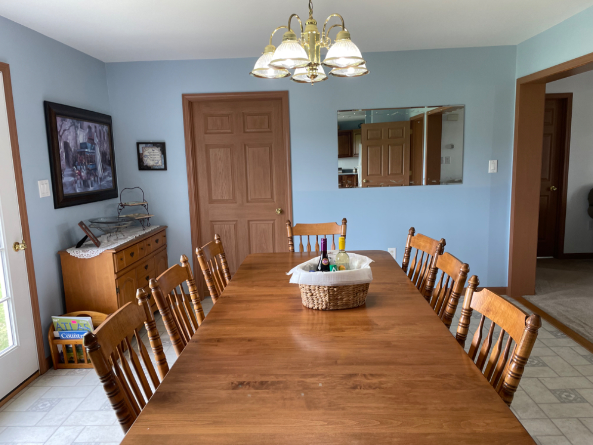 Beautiful Country Home - Photo 6