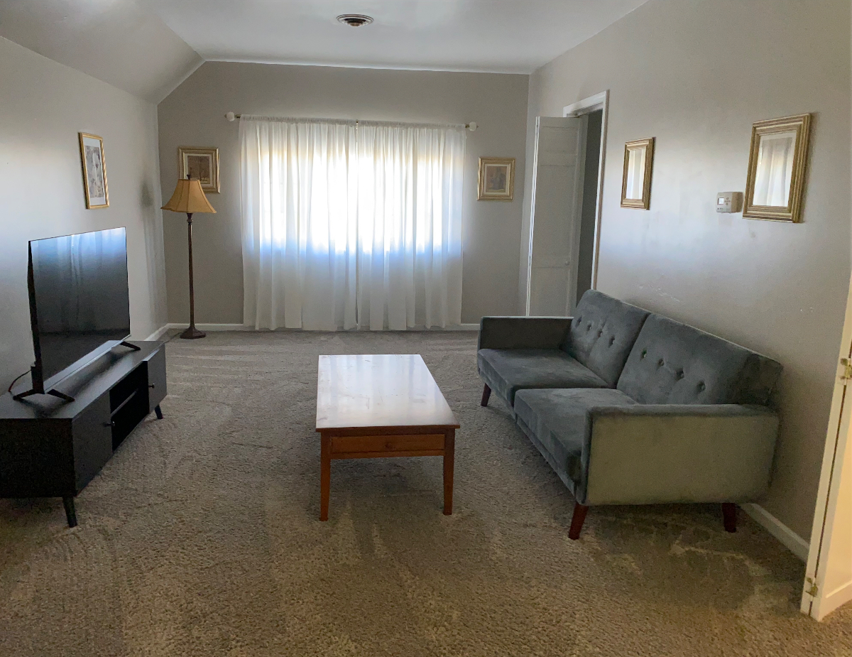 One Bed Apartment near Hospitals in Buffalo New York - Photo 2