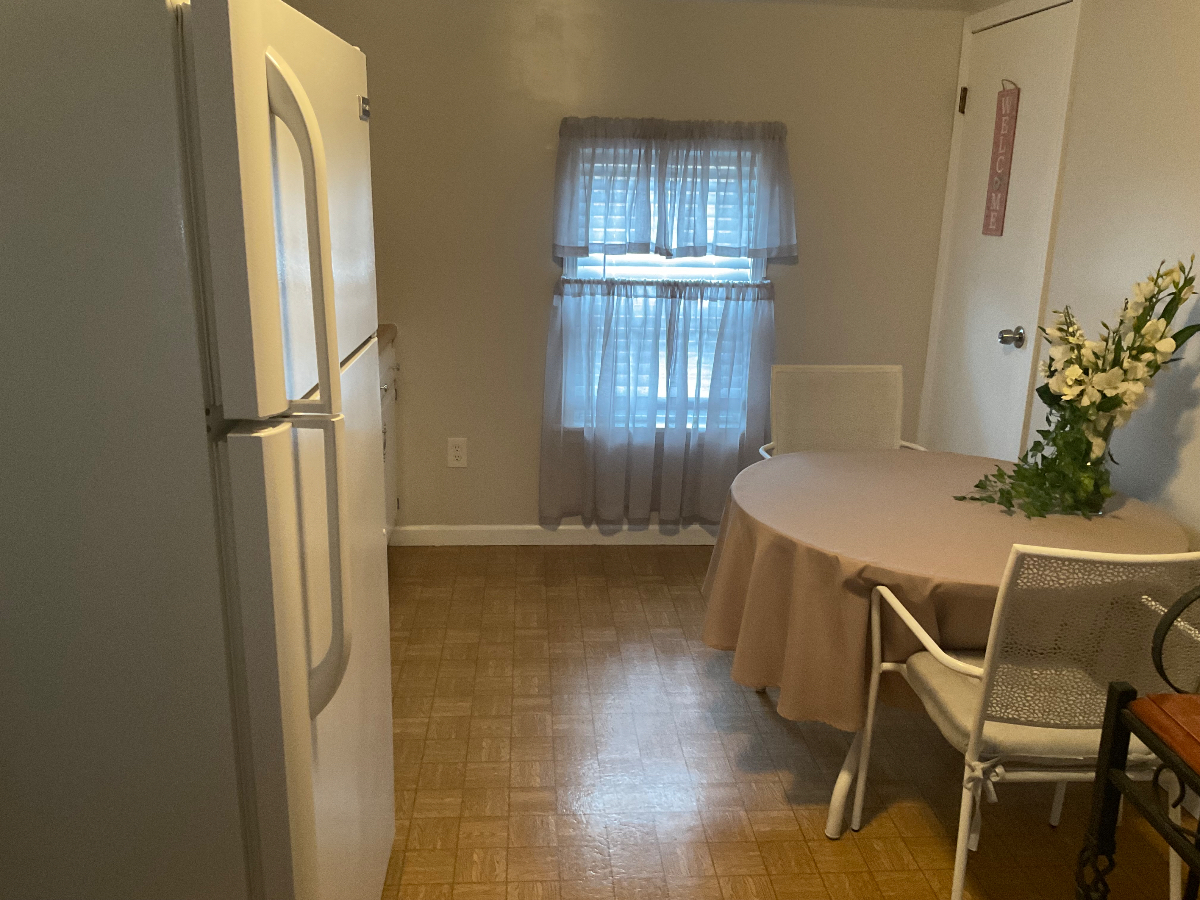 One Bed Apartment near Hospitals in Buffalo New York - Photo 11