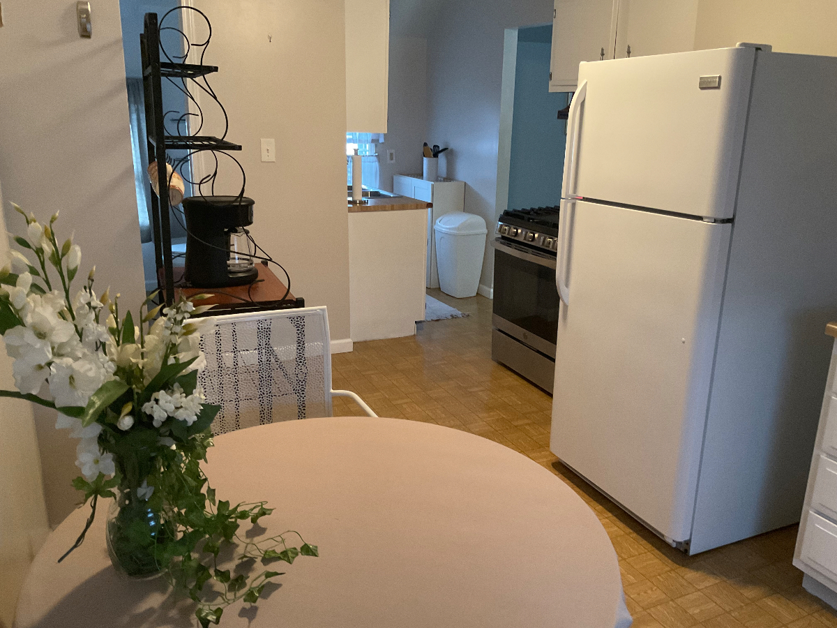 One Bed Apartment near Hospitals in Buffalo New York - Photo 12