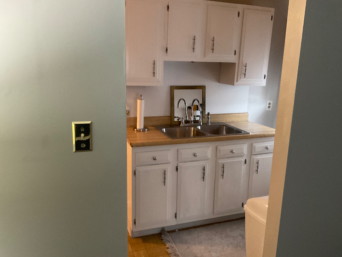 One Bed Apartment near Hospitals in Buffalo New York - Photo 6