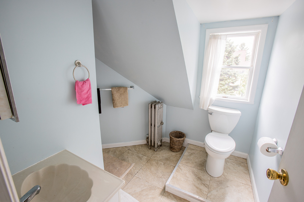 Cozy & Quite Private 3rd Floor in Beautiful Ditmas Park, Brooklyn - Photo 5