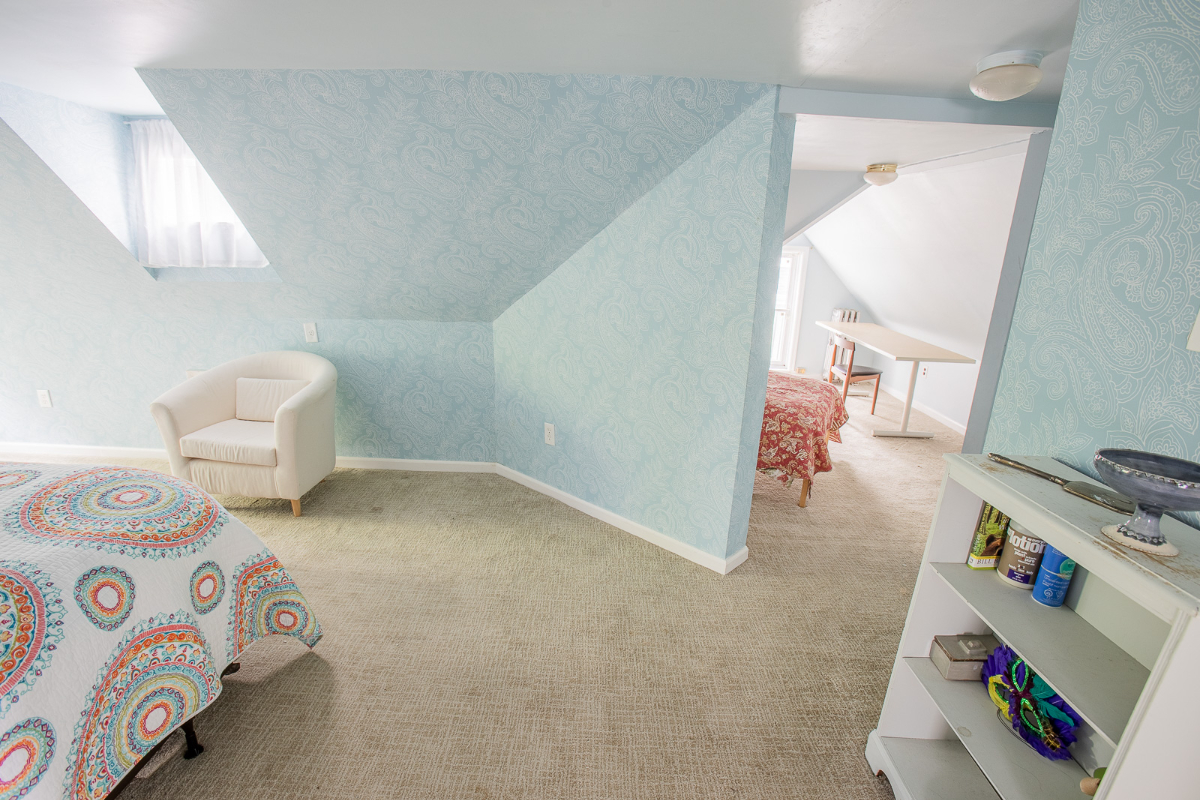 Cozy & Quite Private 3rd Floor in Beautiful Ditmas Park, Brooklyn - Photo 3
