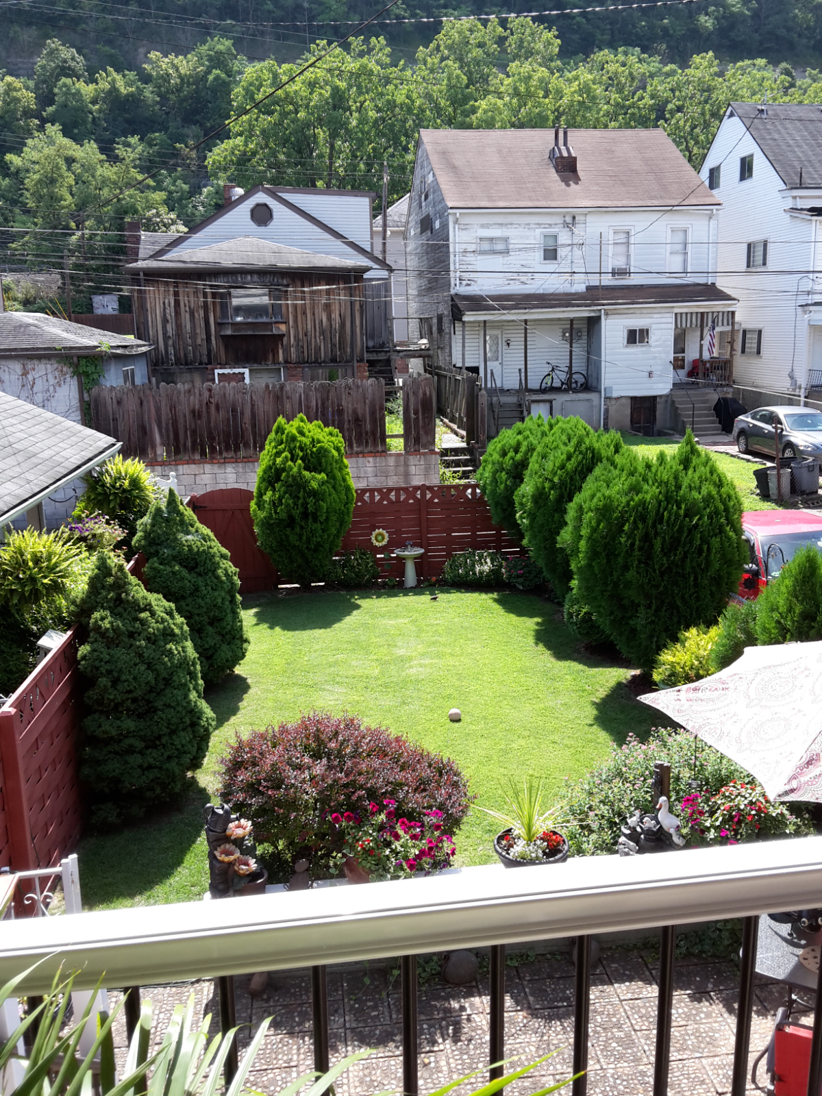 Fully furnished 3 Bedroom duplex near Hospitalsl in a quiet neighborhood. - Photo 11