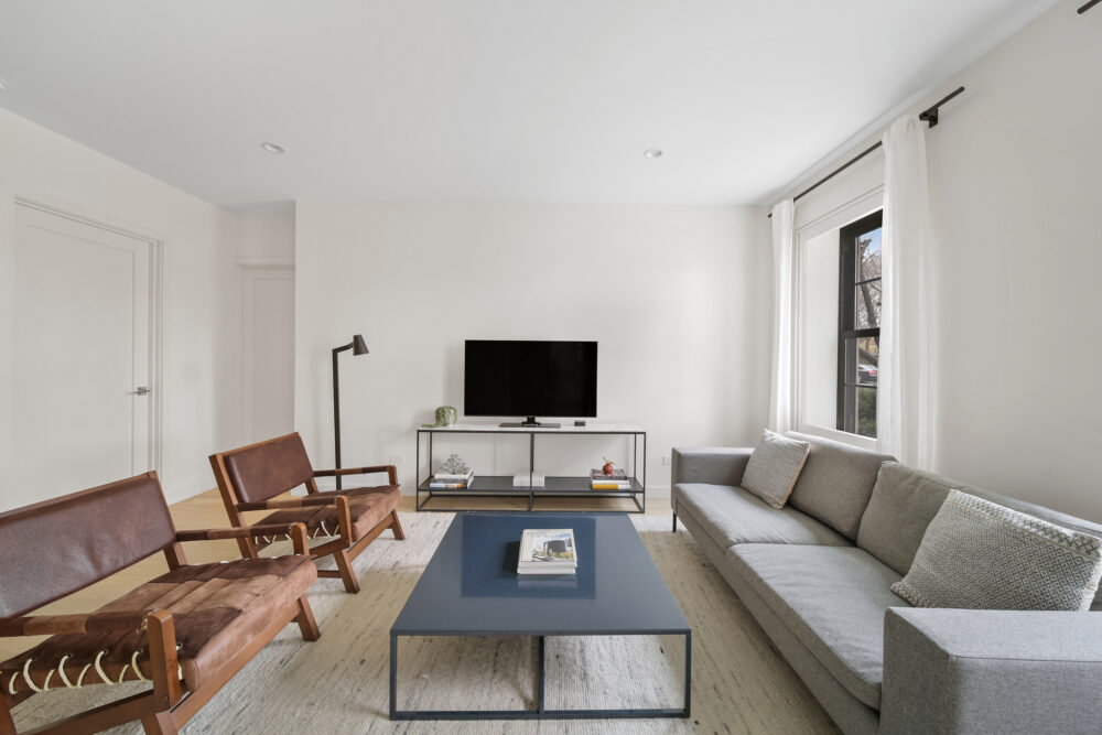 Nice Stay Fifth - Short Term Rentals on the Upper East Side Apt 04 - Photo 3
