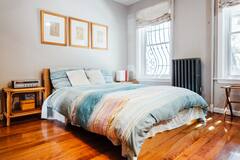 Garden Level 1 Bedroom Apartment in Bed-Stuy - Photo 5