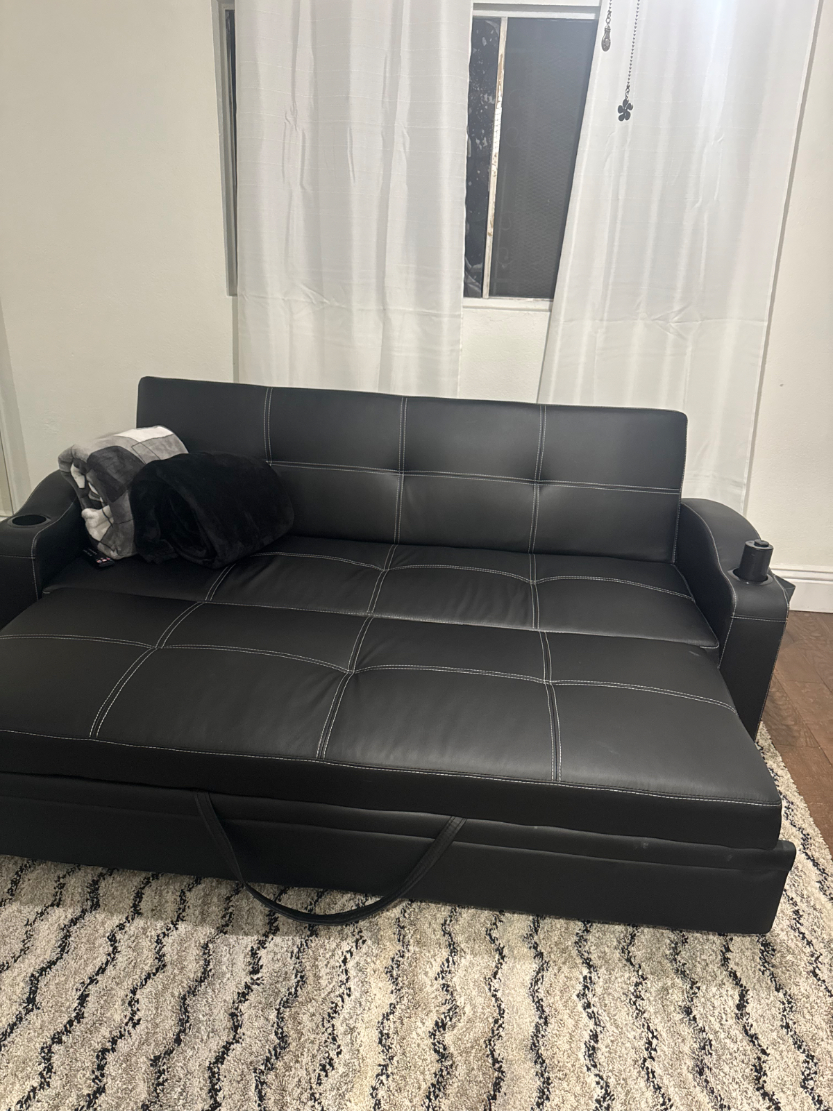 Discover Modern Elegance and Comfort in Los... - Photo 2