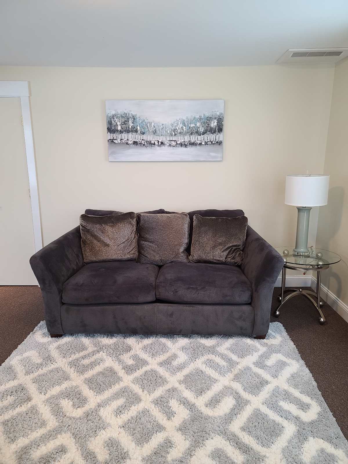 Full, Private, 1 Bed/1 Bath Mt Kisco Village Apt - Photo 4