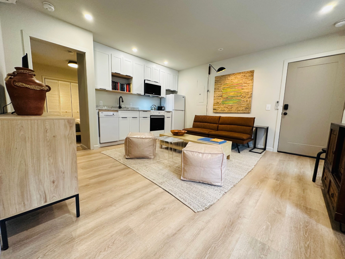Sunny Downtown Troy Apartment - Photo 3