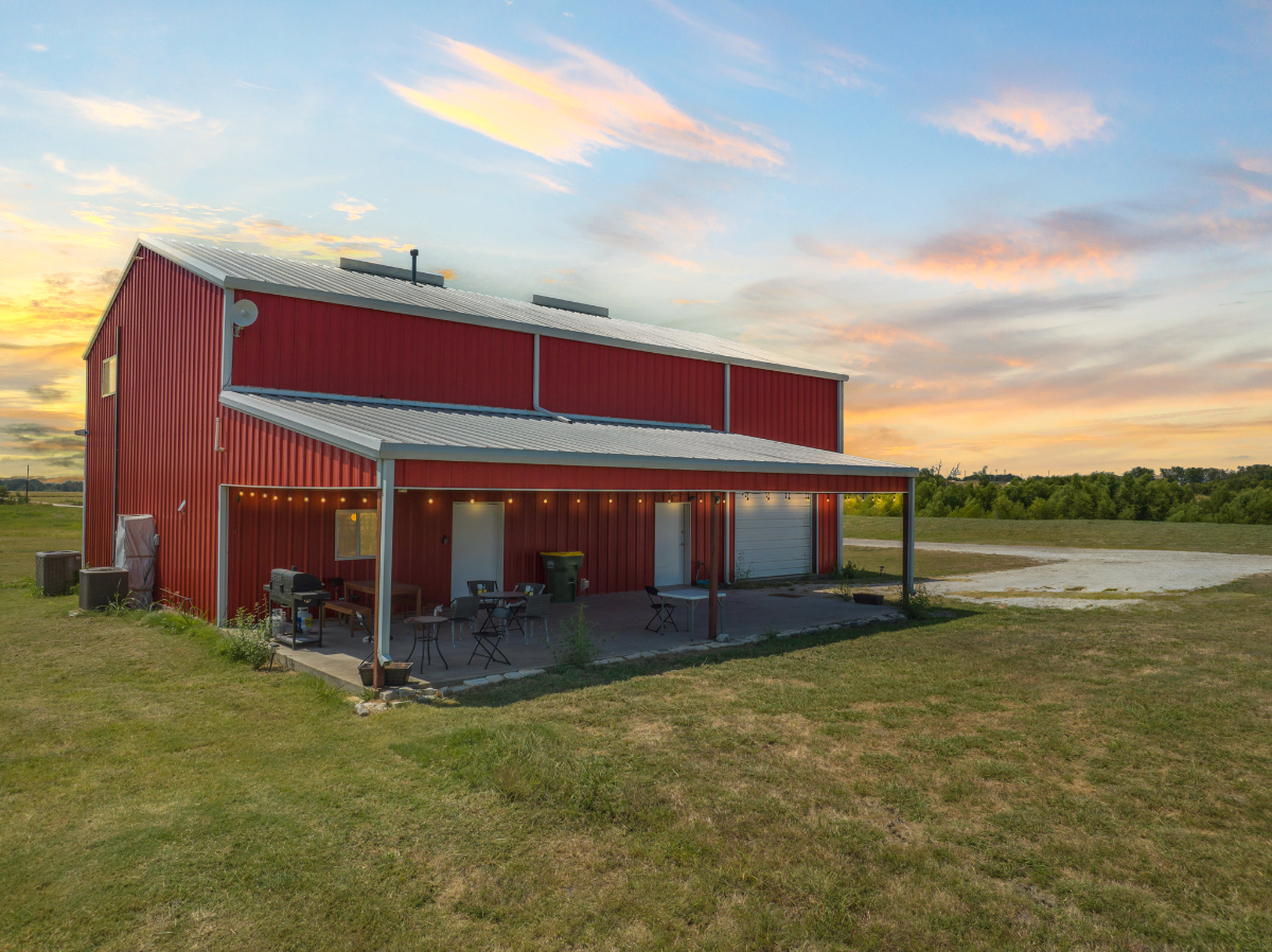 Country Living on 60 plus acres