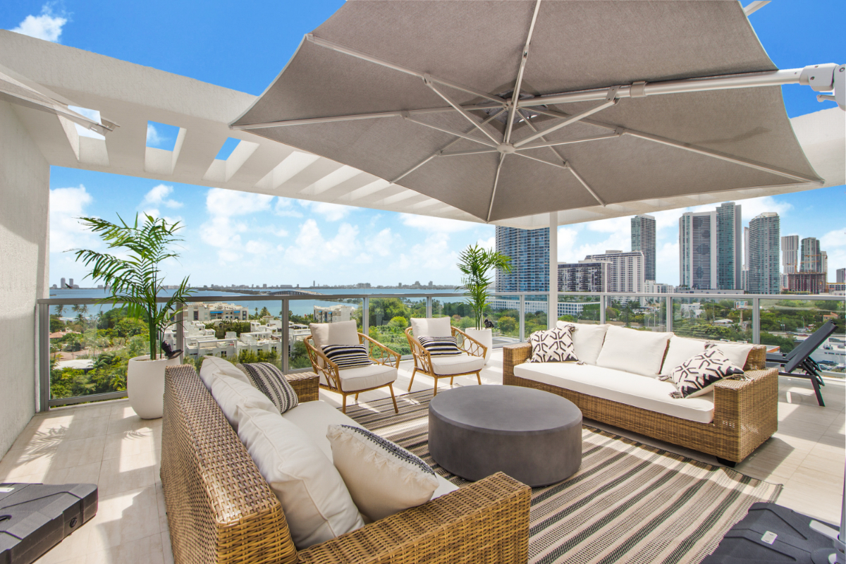 Huge Terrace 2 Bedrooms With Amazing Bay Views