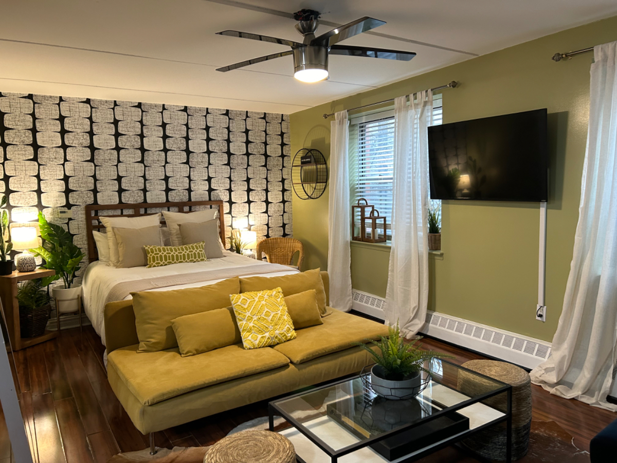 1 MILE to 5 Hospitals & Schools- Cozy NYC Studio in East Harlem - Photo 5